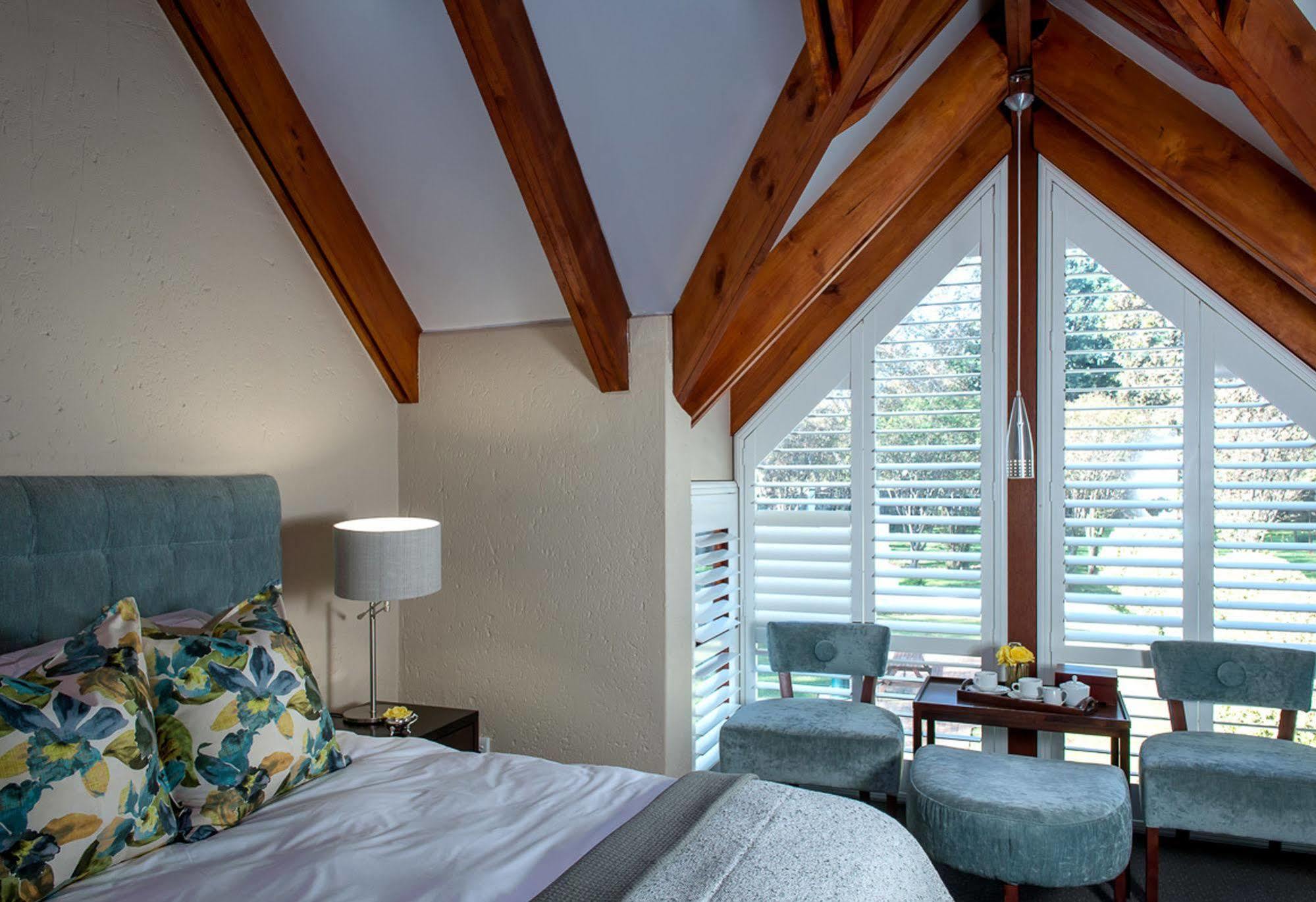 River Meadow Manor Centurion Exterior foto